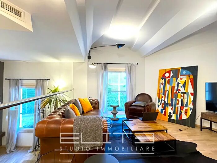 Appartamento con 5 locali in vendita in Via Santa Margherita, Ancona