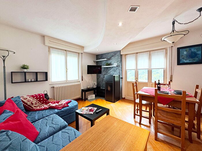 Appartamento trilocale in vendita in Via Centro, San Giacomo Filippo