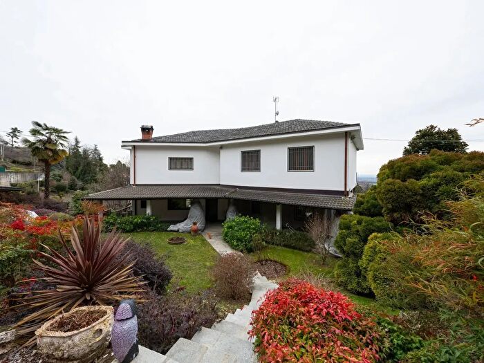 Casa con 7 locali in vendita in Strada Pozzetto, Rivoli