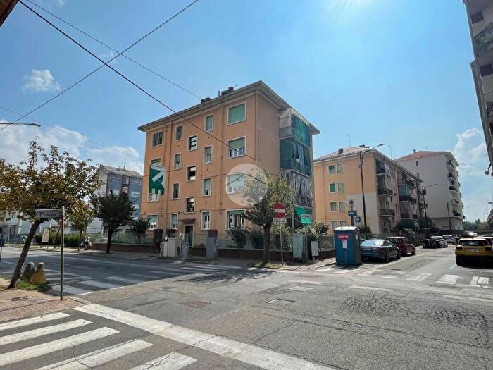 Appartamento bilocale in affitto in Corso Giacomo Matteotti, Stazione, Asti