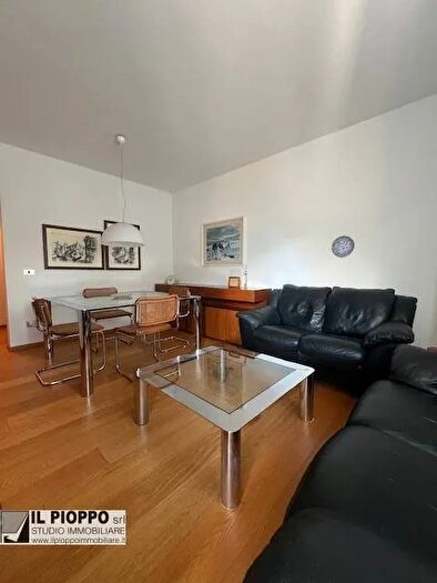 Appartamento con 5 locali in vendita in Via Alcide De Gasperi, Trento