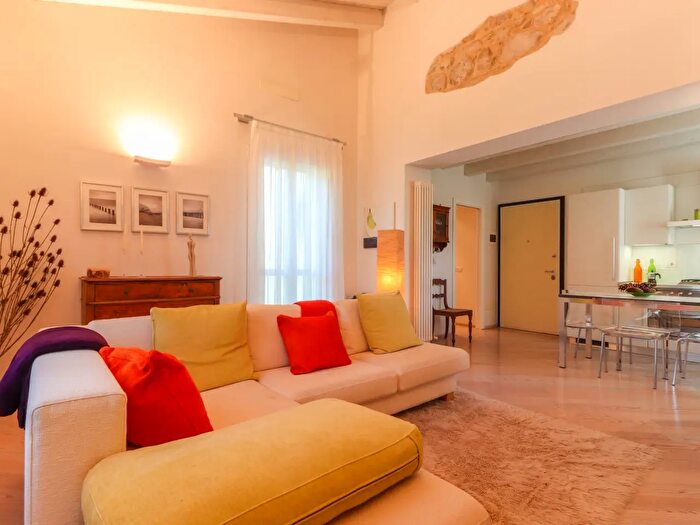 Appartamento bilocale in vendita in Via Ca di Savena, Monzuno