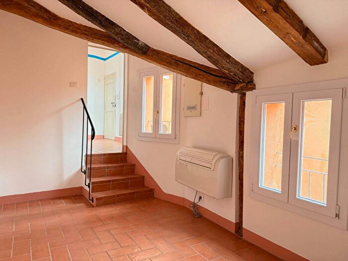 Appartamento trilocale in affitto in Vicolo Bolognetti, San Vitale, Bologna