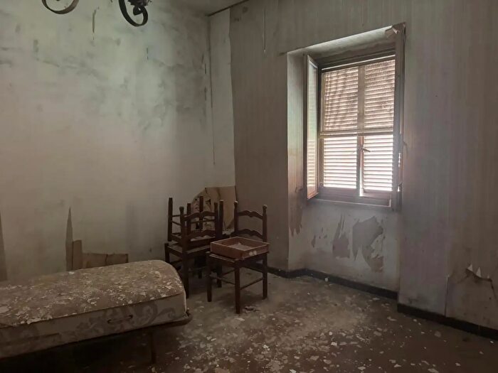 Casa trilocale in vendita in Via Giuseppe Verdi, Anzio