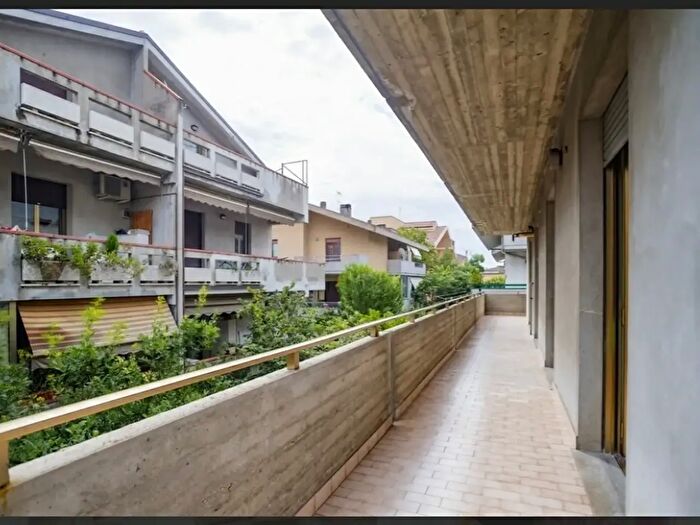 Appartamento quadrilocale in vendita in Strada Statale Adriatica, Silvi