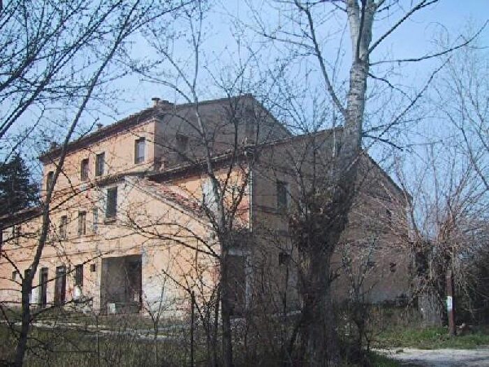 Casa con 6 locali in vendita in Via Gangalia Alta b, Jesi