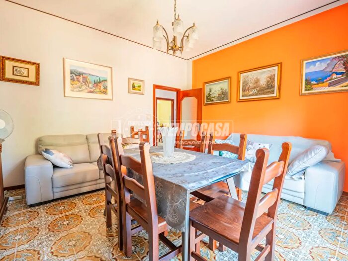 Appartamento quadrilocale in vendita in Via Don Antonio Morganti, Ostra