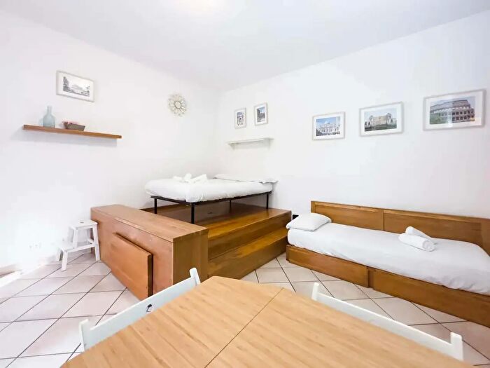 Appartamento monolocale in affitto in Via Modica, Roma