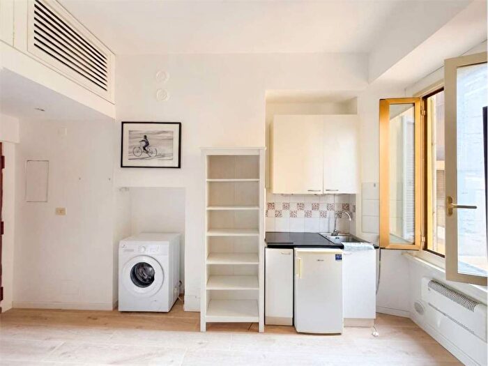 Appartamento monolocale in affitto in via Lomazzo, Paolo Sarpi, Milano