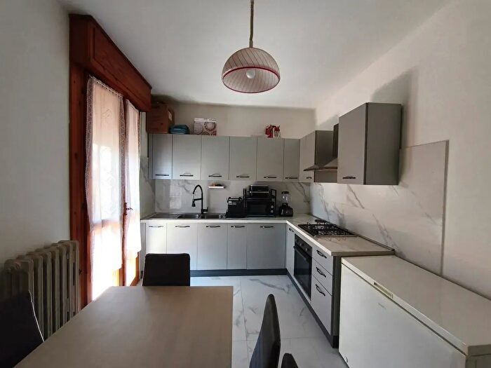 Appartamento quadrilocale in vendita in Via Pezzana, Carpi