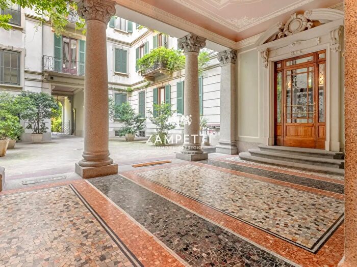 Appartamento trilocale in vendita in Via Maurizio Quadrio, Milano