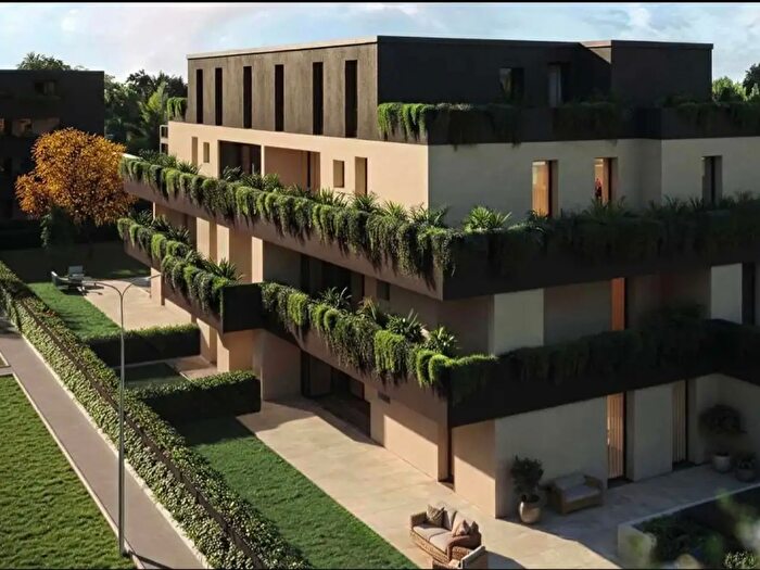 Appartamento quadrilocale in vendita in Via Giambattista Vico, Rimini