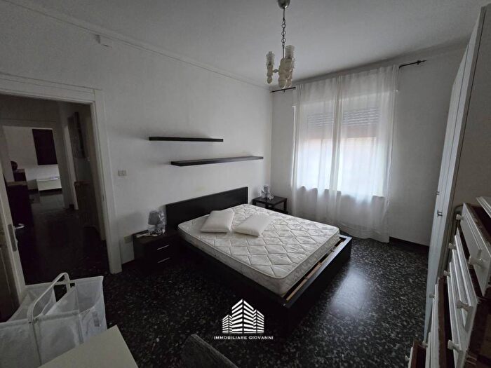 Appartamento trilocale in affitto in Via Mendicità Istruita, Centro, Bra