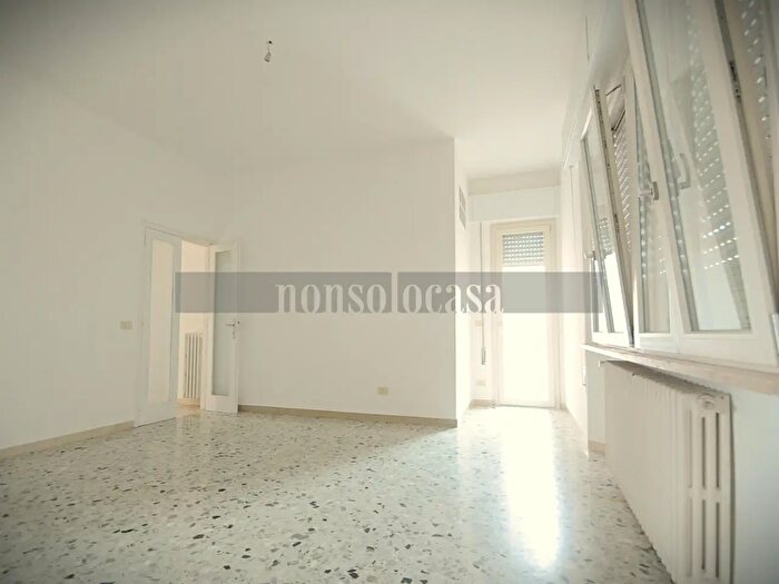 Appartamento con 6 locali in vendita in Via della Scuola, Perugia