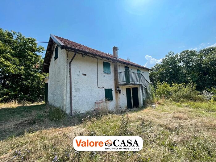 Appartamento trilocale in vendita in Ponzone