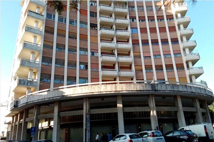 Appartamento quadrilocale in vendita in Via Romana Ramponi, Schio