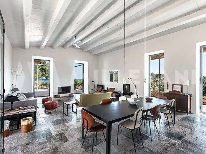 Casa con 7 locali in vendita in Contrada Portelle, Noto