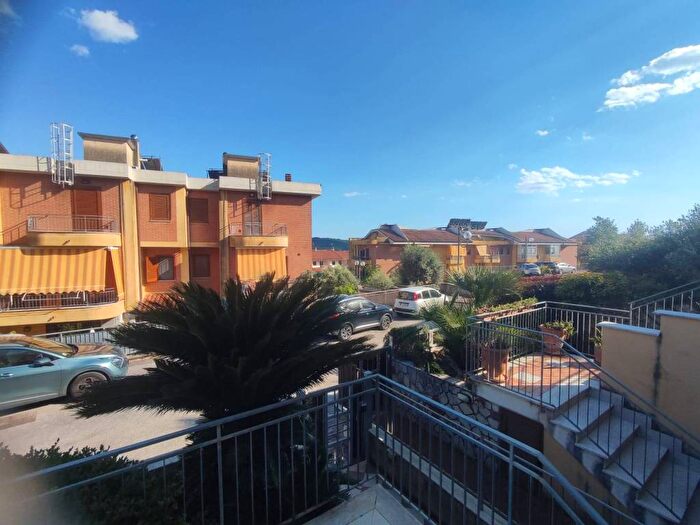 Appartamento quadrilocale in affitto in Via dellAcquarole, Formia