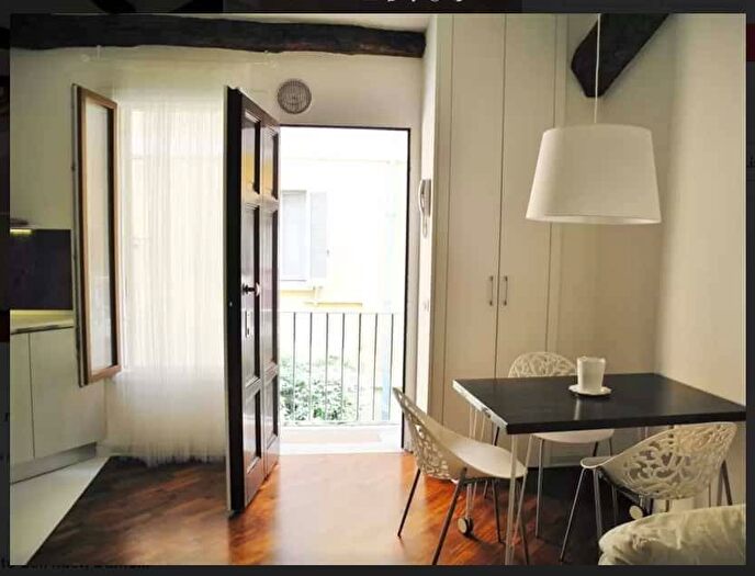 Appartamento in affitto in Via Agostino Bertani, Arco della Pace, Milano