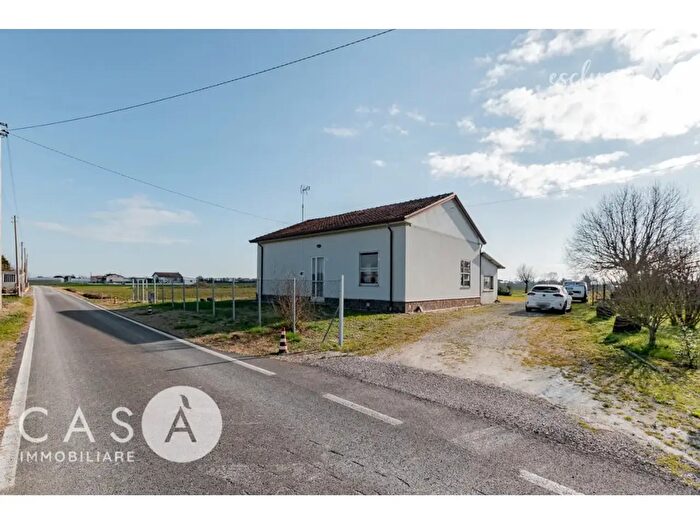 Casa con 5 locali in vendita in Via Campone Sala, Cesenatico