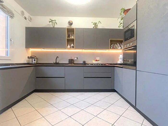 Appartamento con 5 locali in vendita in Via IV Novembre, Piove Di Sacco