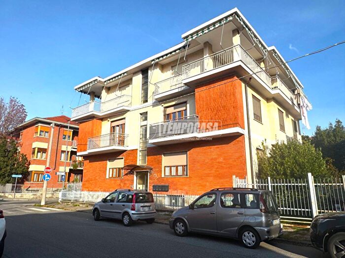 Appartamento trilocale in vendita in Via Susa, Collegno