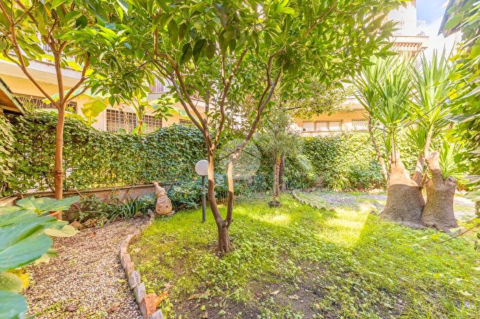 Appartamento trilocale in vendita in Circonvallazione Appia, Roma