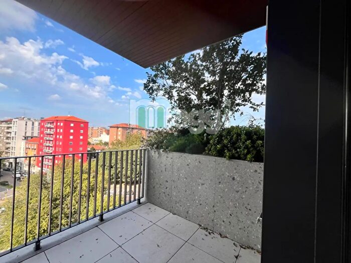 Appartamento trilocale in vendita in Via San Cristoforo, Milano