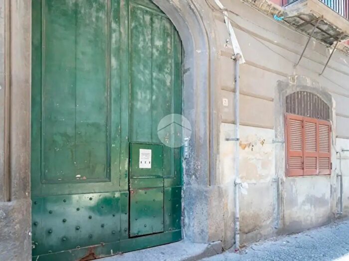 Appartamento monolocale in vendita in Vico Sant' Eframo Vecchio, Napoli