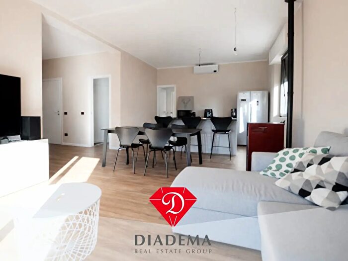 Casa trilocale in vendita in Carnago