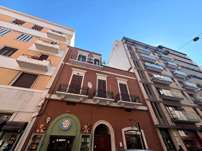 Appartamento monolocale in affitto in Via Melo da Bari, Bari