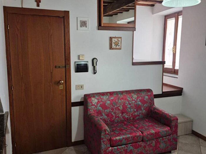 Appartamento bilocale in affitto in Centro, Macerata