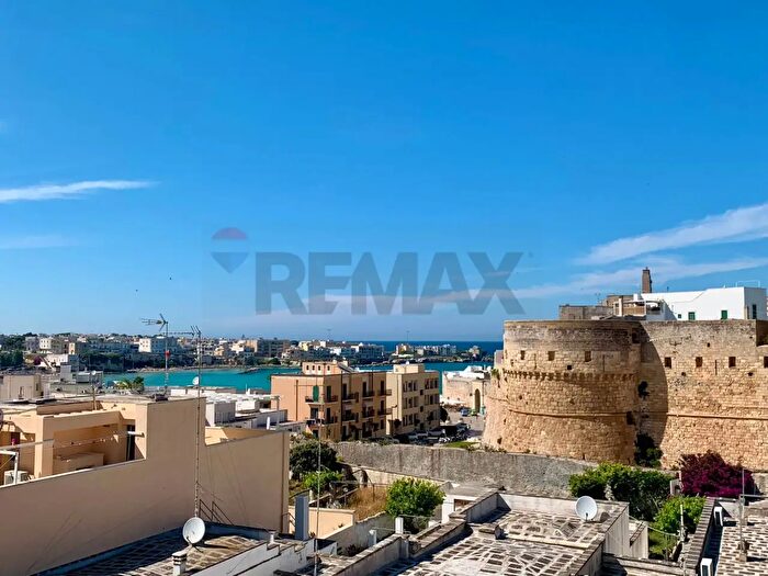 Casa con 5 locali in vendita in Via San Francesco da Paola, Otranto