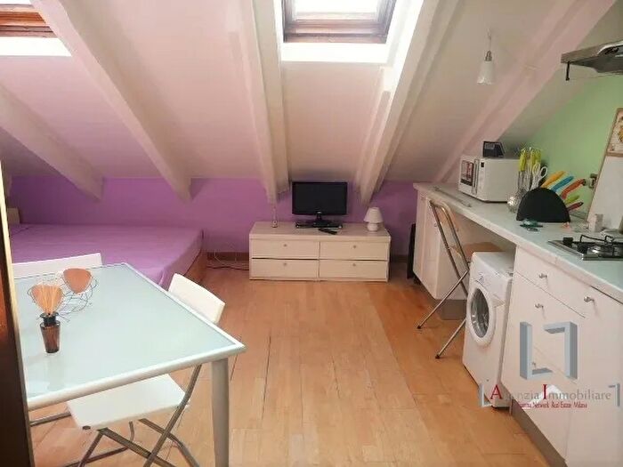 Appartamento monolocale in vendita in Via Sciesa, Milano