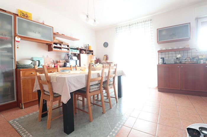 Appartamento quadrilocale in vendita in Via Fabio Severo, Trieste