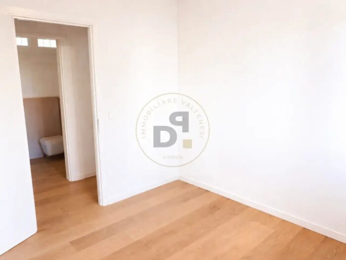 Appartamento trilocale in vendita in Via Castellana, Soiano Del Lago