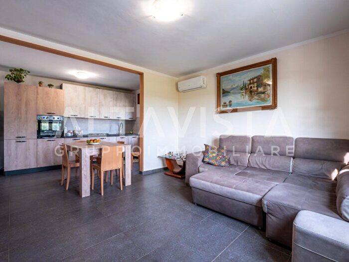 Appartamento quadrilocale in vendita in Via Santa Giustina, Montichiari