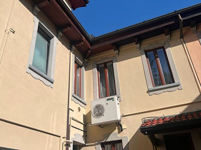 Appartamento bilocale in affitto in Via Camillo Benso di Cavour, Saronno