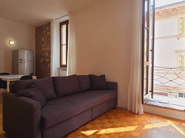 Appartamento bilocale in affitto in via Filippini, Centro Storico, Verona