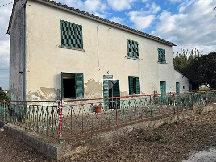 Casa quadrilocale in vendita in Via Ponte di Mingo, Ponte Buggianese