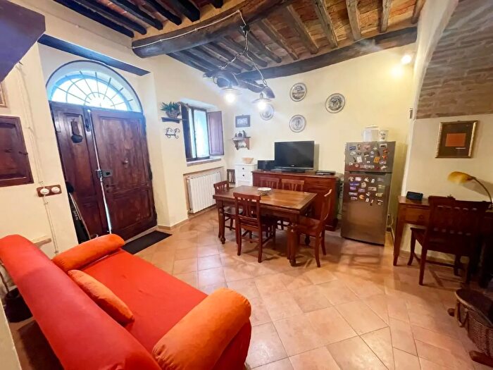 Appartamento bilocale in vendita in Monticiano
