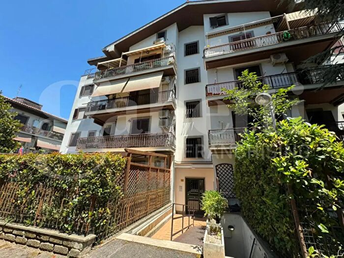 Appartamento quadrilocale in vendita in Via Sant'Anna Snc, Marino