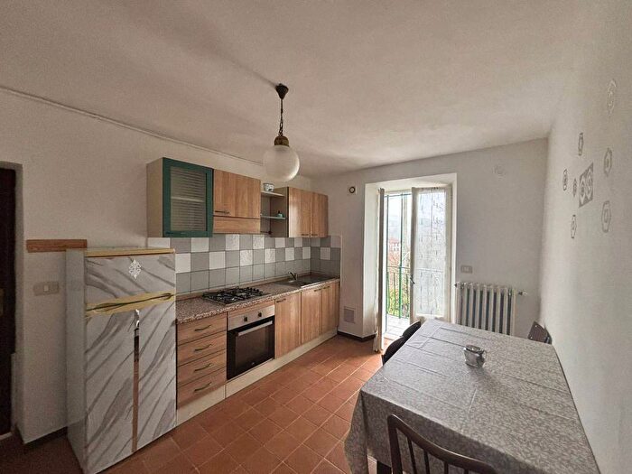 Appartamento trilocale in affitto in Corso della Libertà, Canelli