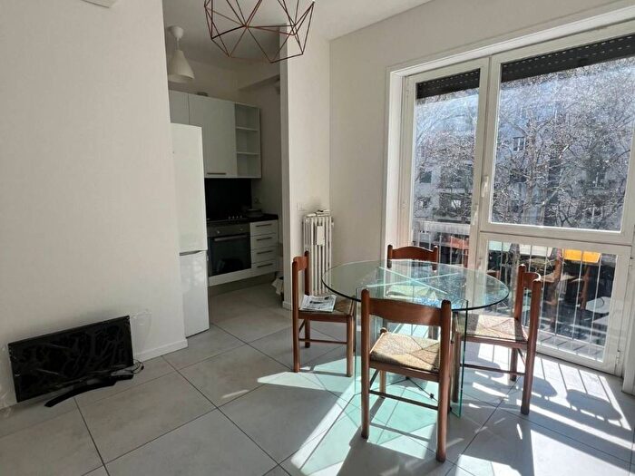 Appartamento bilocale in affitto in Via Cenisio, Cenisio, Milano