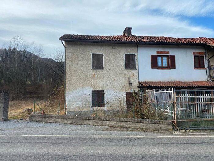 Casa bilocale in vendita in Frazione Pianvignale, Frabosa Sottana