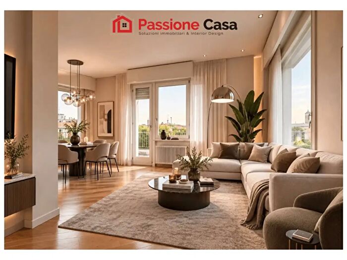 Appartamento con 5 locali in vendita in Parma