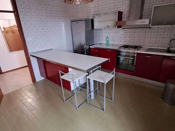 Appartamento trilocale in affitto in Viale Vladimir Ilic Ulianov Lenin, Massarenti, Bologna