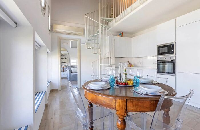 Appartamento trilocale in affitto in Pisa