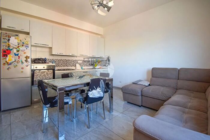 Appartamento bilocale in vendita in Via Pola, Messina