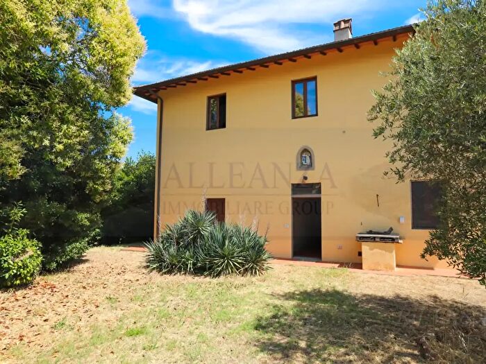 Casa con 8 locali in vendita in Via Grevigiana, San Casciano In Val Di Pesa